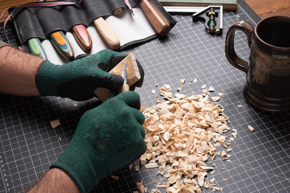 herramientas para cortar la madera